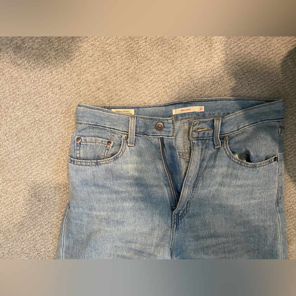 Levi’s Premium High Losse Women’s Jeans Size 27